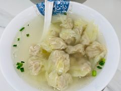鲜肉小馄饨-上味馆南翔小笼(杏山路店)