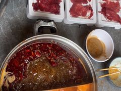 -罗二娘·鲜切牛自助火锅(罗湖东门步行街店)