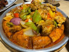 馕包肉-巴依兄弟西域美食(机场店)