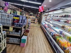 -百盛佳超市(百易广场店)