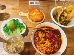 -麻婆婆白家肥肠粉(海岸城店)