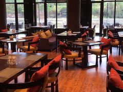 -苏州涵园假日酒店花园餐厅