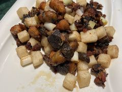 -湖泉水云间餐厅·弥勒地道菜(B座店)