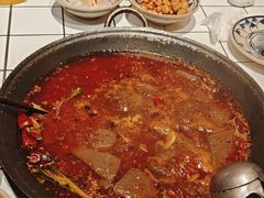 -旧街市鲜货老火锅(大光路店)