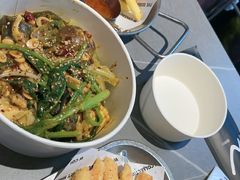 -W COLLECTIVE  DESSERT SHOP