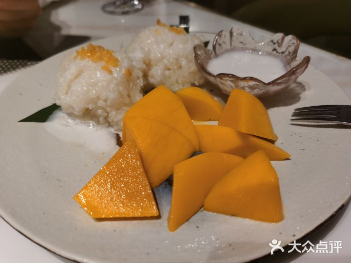 南妈stay·泰国料理芒果糯米饭图片