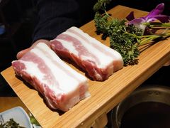 -唯成•韩国炭火烤肉 유성고기