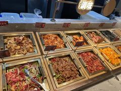 -山焱·炭火自助烤肉(周浦万达店)