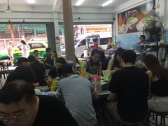 -榮泰米粉湯(Left Shop)