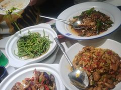 -兰湘子·湘菜小炒(石家庄万象城店)