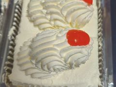 -红宝石·鲜奶小方·海派西点房(南丹店)