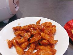 -金鱼盆32年水煮鱼·18秒辣椒炒肉(京西大悦城店)
