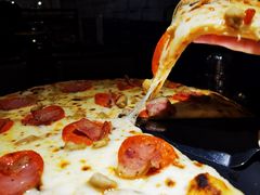 肉食侵略者披萨-机器人火炉披萨