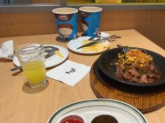-菲滋意式餐厅(加州阳光二店)