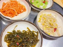 小菜拼盘-源味屋韩式火锅&炸鸡(鼎城当代商城店)