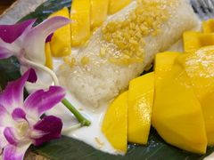 -Dang restaurant (patong phuket)