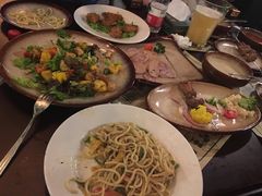 -马迭尔德式西餐精酿啤酒屋(中央大街店)