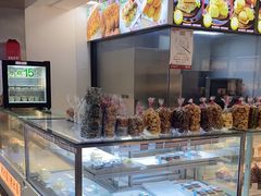 -红房子西点(汇联商厦天钥桥路店)