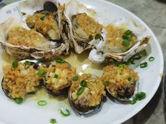 -四川小胡子海鲜(丁村万人海鲜广场店)