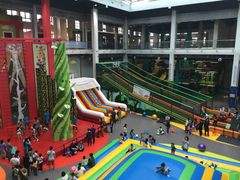 -蒙特利亲子乐园