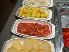 -海底捞火锅(新松江路生日主题店)