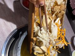 -野·大山里野生菌石锅土鸡(益田假日店)