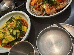 -蚝美人·生蚝海鲜烧烤(茶花园店)