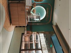 -奈雪的茶(亨特国际广场店)