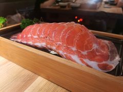 -湊湊火锅·茶憩(杭州湖滨银泰in77店)