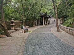 -灵岩山风景区