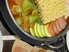 -the frypan韩国炸鸡啤酒(五路居店)