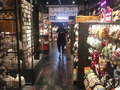 -酷乐潮玩(五道口购物中心店)