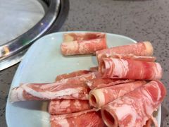 -金滏山·烤肉海鲜火锅自助(襄阳万达店)