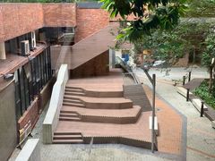 -香港理工大学
