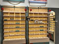 -MUJOSH木九十眼镜(月星环球港B1店)