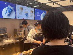 -瑞幸咖啡(7号国际商业中心店)