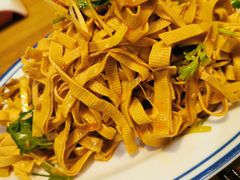 香拌豆付卷-新兴园饺子馆(北京百子湾店)