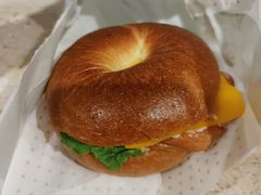 藤椒鸡贝果三明治-tuan woodfire kitchen(锦绣坊店)