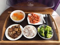 -海豚湾高端月子会所(黄浦店)