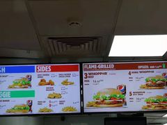 -班达拉奈克国际机场