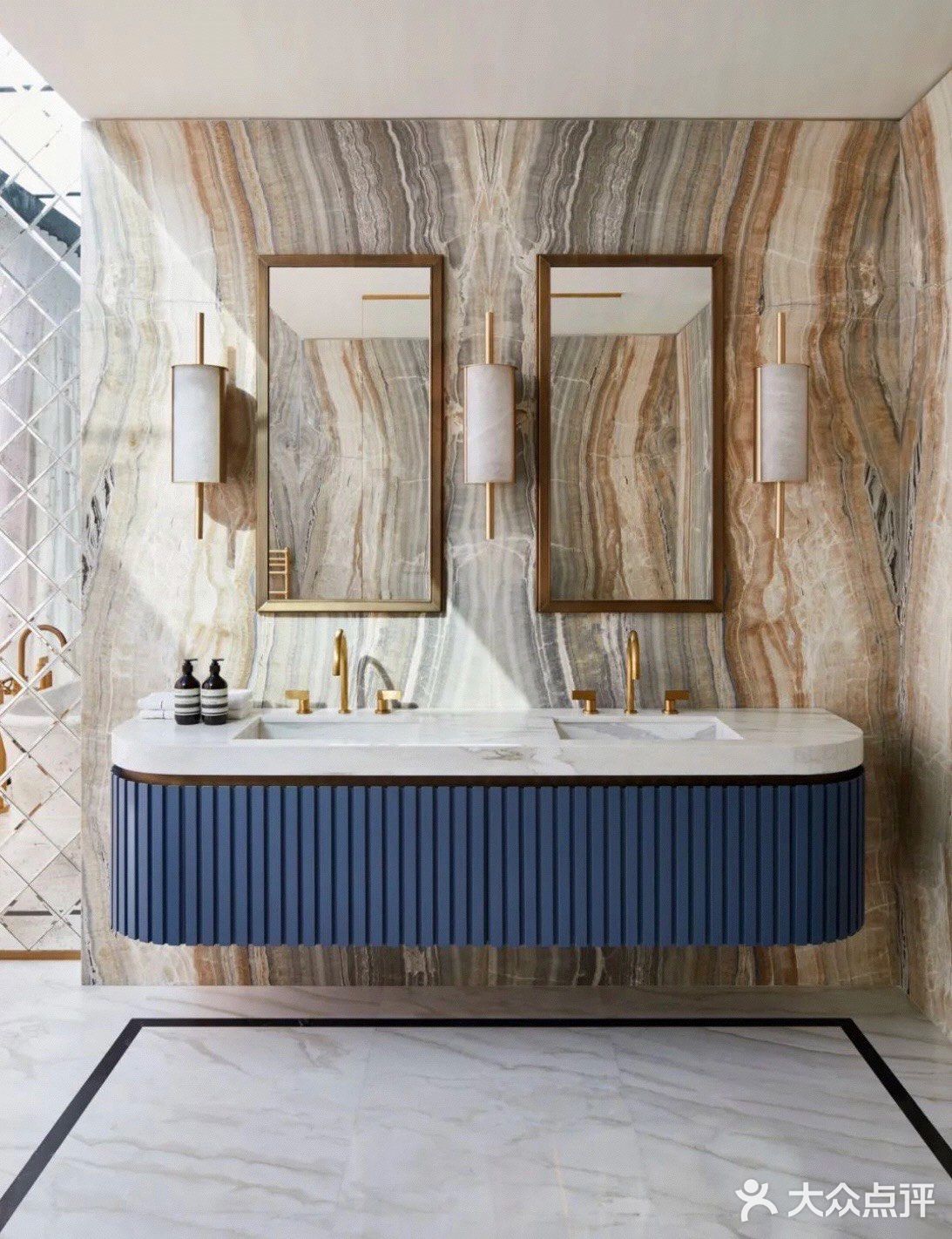 这座家庭住宅享有戛纳和勒林斯群岛｜LérinsIslands