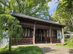 -汇龙潭