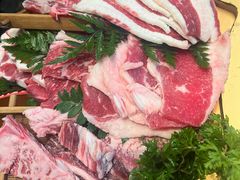 -铭牛烧肉·和牛海鲜自助(高新月牙湖店)