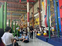 -天空之城蹦床攀岩运动馆·团建拓展·亲子游乐·生日派对(合肥店)