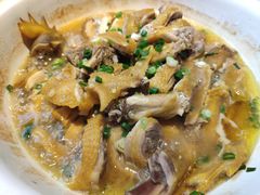 -二厨·吊桥小院·脆皮烧鸡公·本地农家菜(沿江西路店)