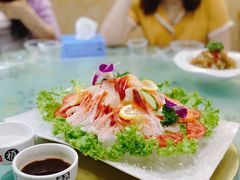 -老东镇啤酒屋海鲜加工·蒸汽海鲜·海鲜烧烤(台东店)