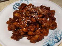 宫爆鸡丁-新侨小馆(东直门北小街店)