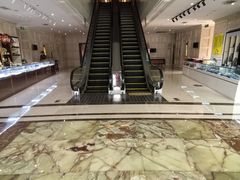 -华西龙希国际大酒店旅游观光景区