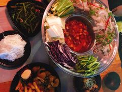 -Lanterns Vietnamese Restaurant