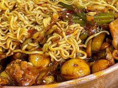 -超越炭火牛蛙火锅鸡(河东店)